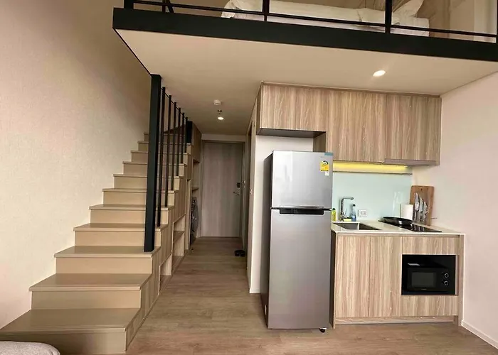 S87 新房ramada Sukhumvit Bts 1bed Gym Swimming Wifi バンコク都
