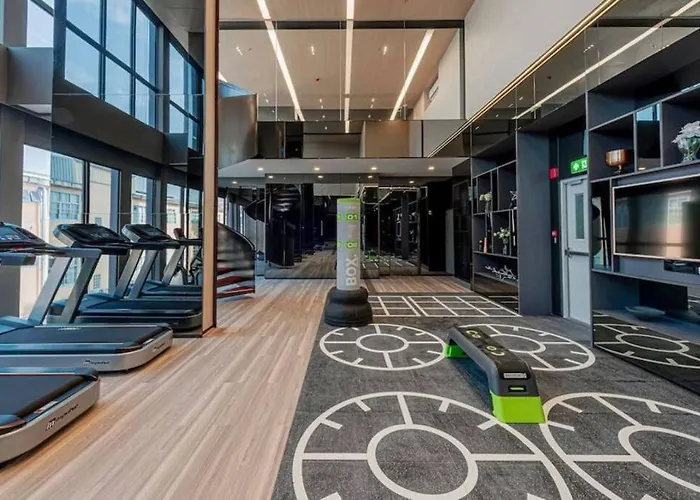S87 新房ramada Sukhumvit Bts 1bed Gym Swimming Wifi バンコク都
