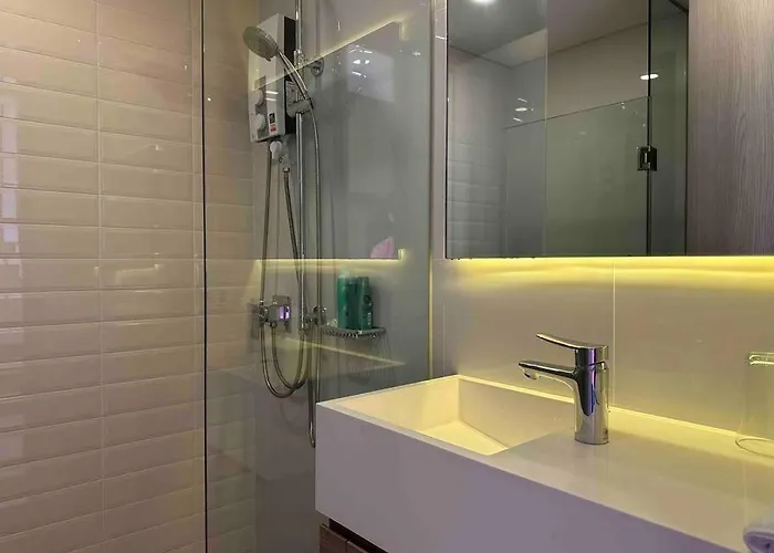 アパート S87 新房ramada Sukhumvit Bts 1bed Gym Swimming Wifi バンコク都