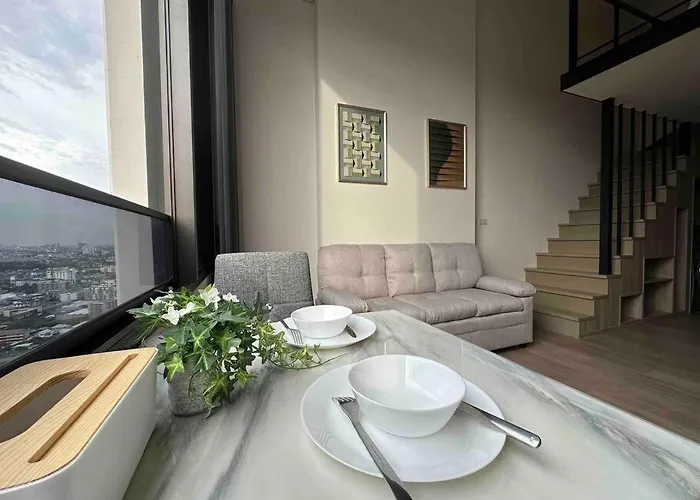 アパート S87 新房ramada Sukhumvit Bts 1bed Gym Swimming Wifi バンコク都
