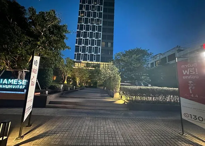S87 新房ramada Sukhumvit Bts 1bed Gym Swimming Wifi バンコク都